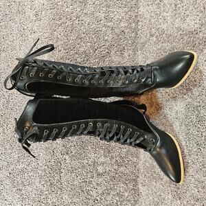 Women's black Victorian lace up boot with 2" kitten heel. Size 38 (7.5-8)